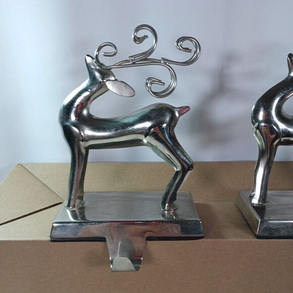 Pair of Silver Reindeer Stocking Holders – Mantelpiece Christmas Decor – Metal - Picture 2 of 10